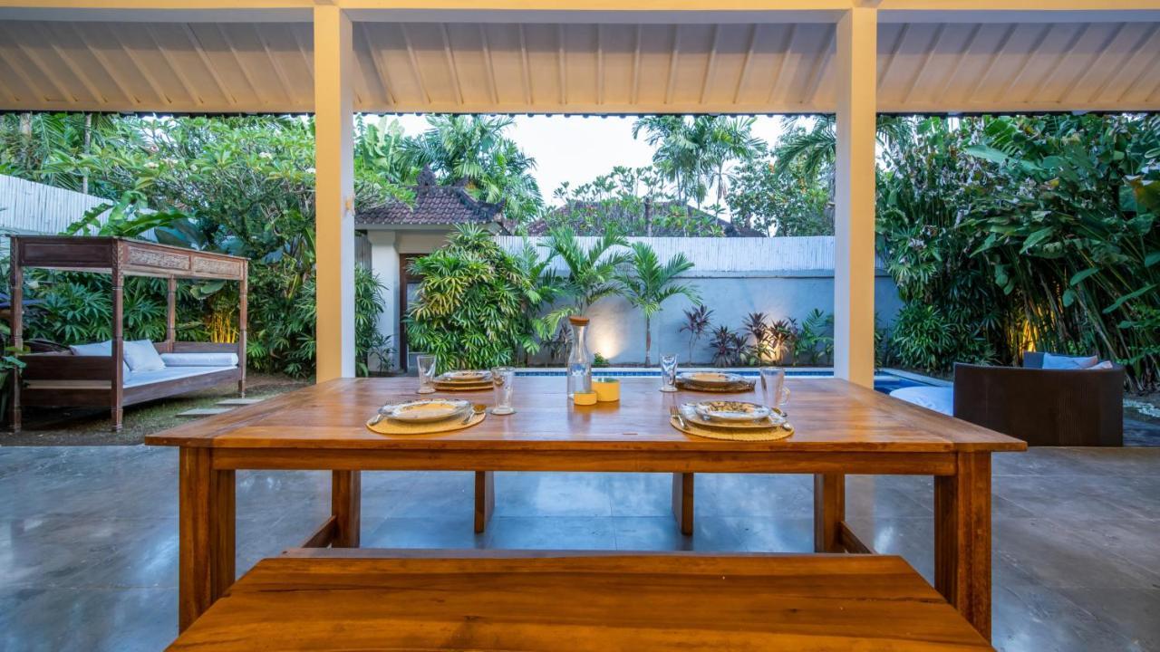 - 2bdr Private Big Pool